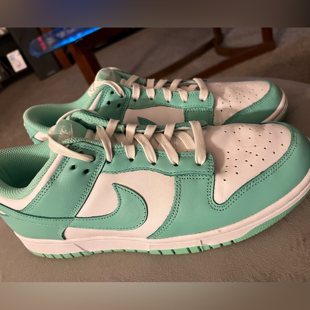 Wmns Dunk Lows